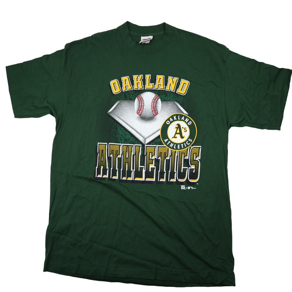 Vintage Oakland Athletics Graphic T Shirt